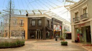 Centre commercial Paris Van Java